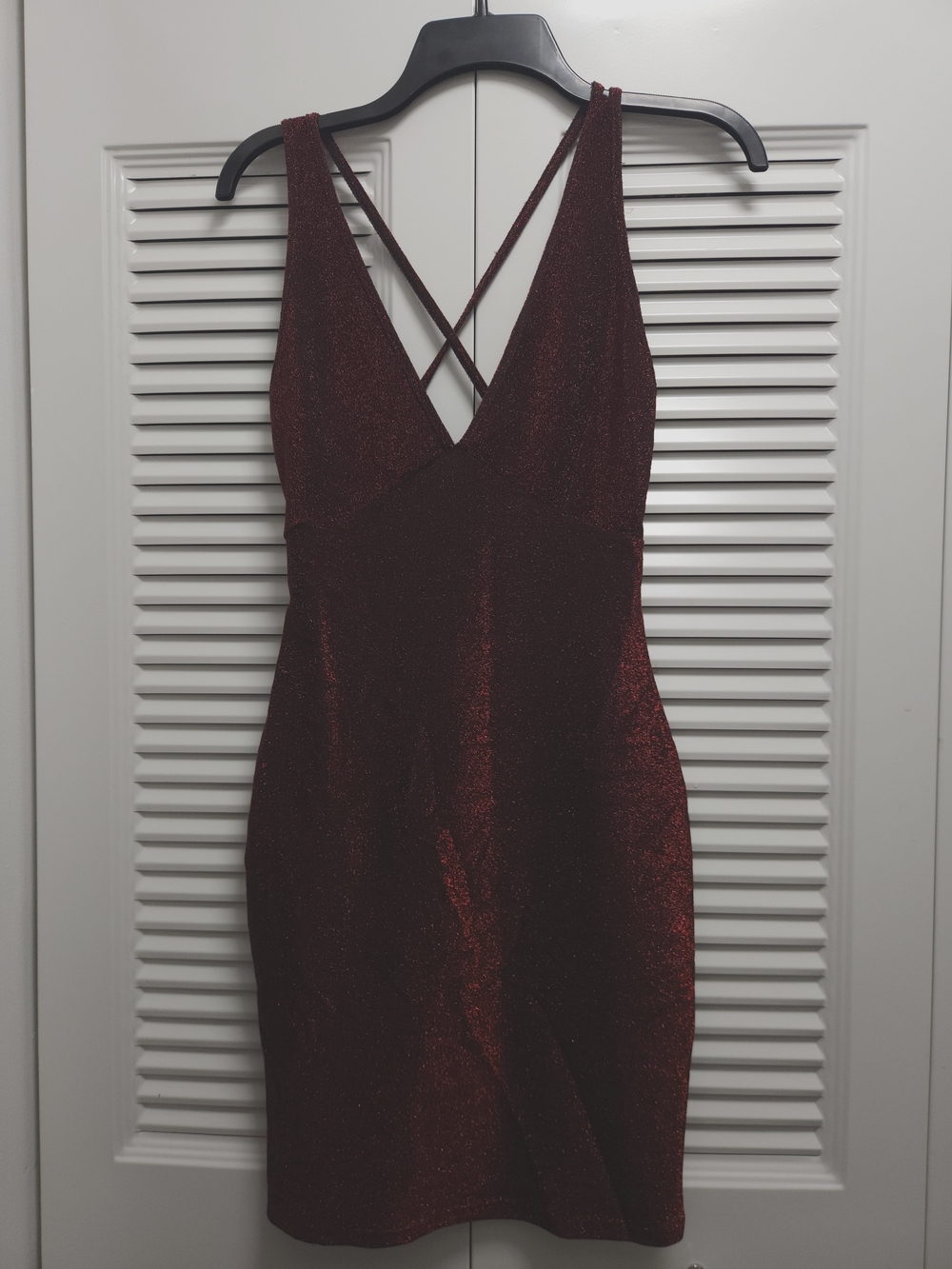 SHEIN Burgundy Shimmer Bodycon Mini Dress | Crisscross Back | Size Small | Party